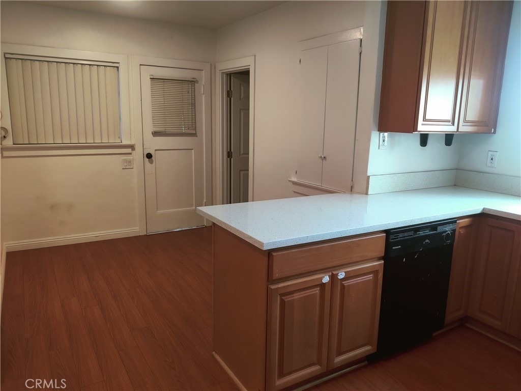 853 N Zeyn - Photo 15