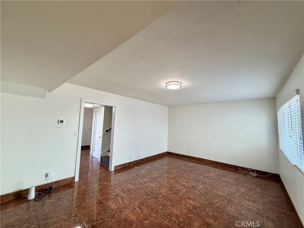 1477 W 20th - Photo 1