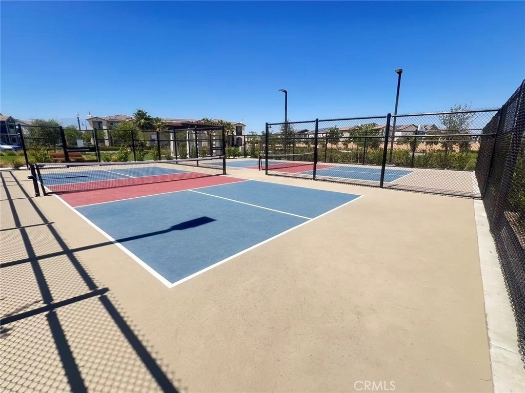 3977 E Huntingron Street - Photo 31