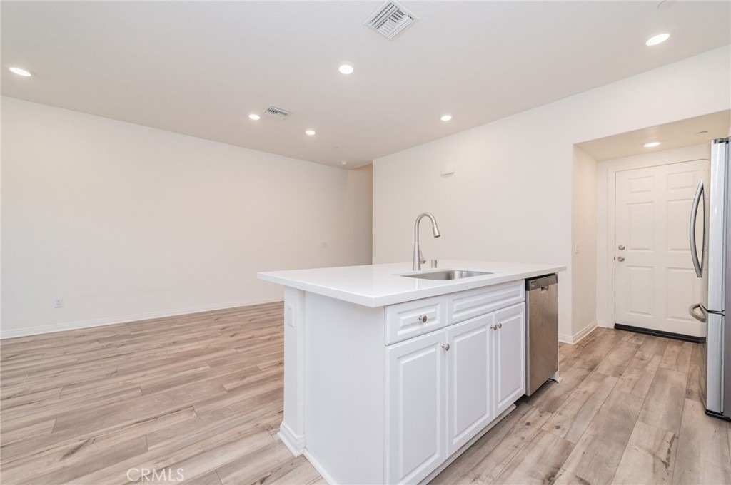3977 E Huntingron Street - Photo 9