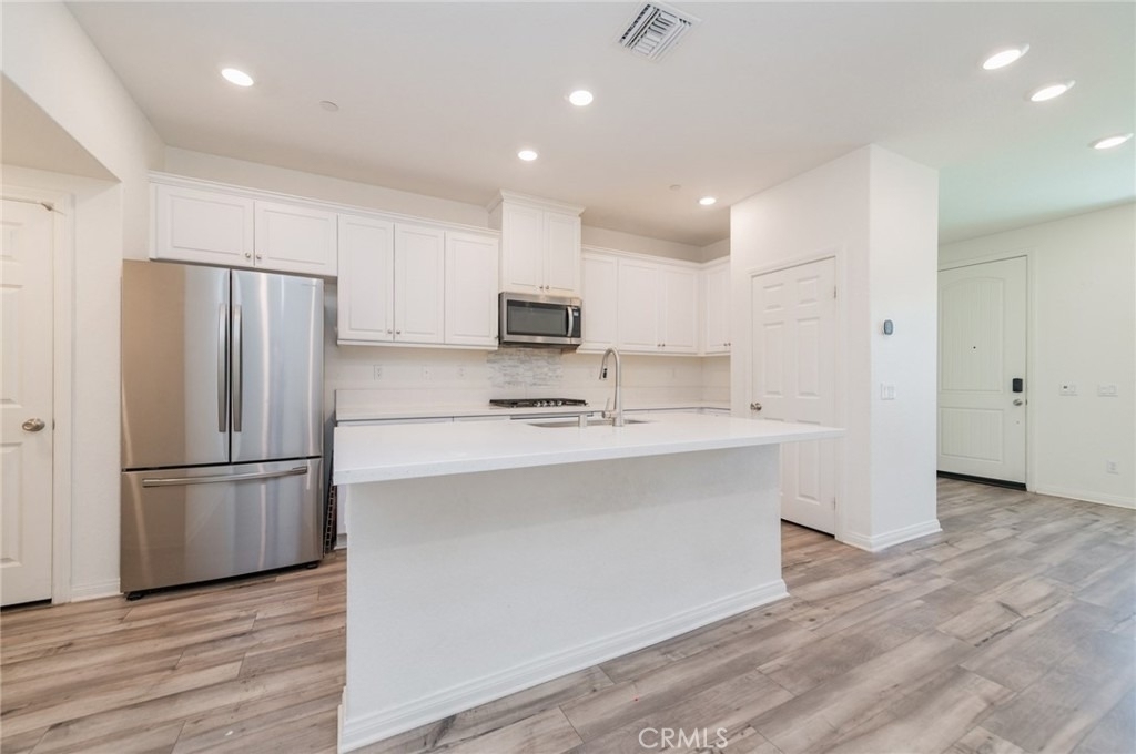 3977 E Huntingron Street - Photo 7