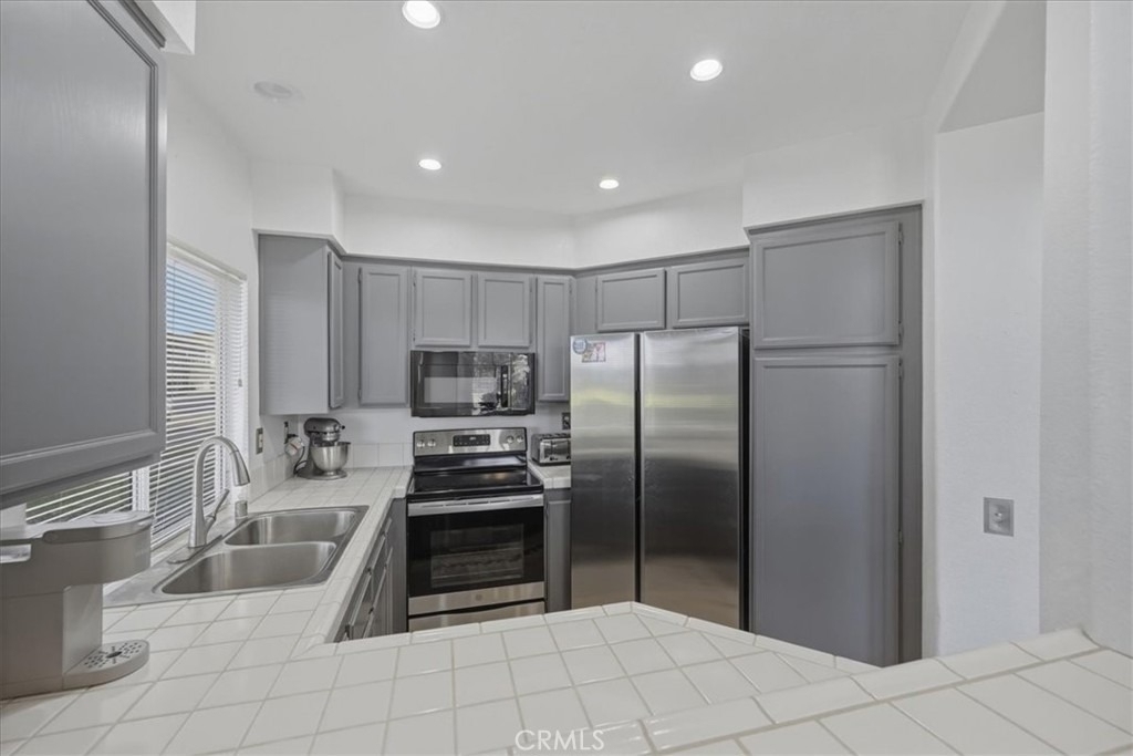 7254 Shoreline Drive - Photo 8