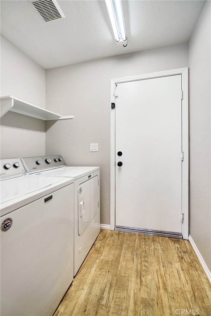 25349 Silverwood - Photo 38