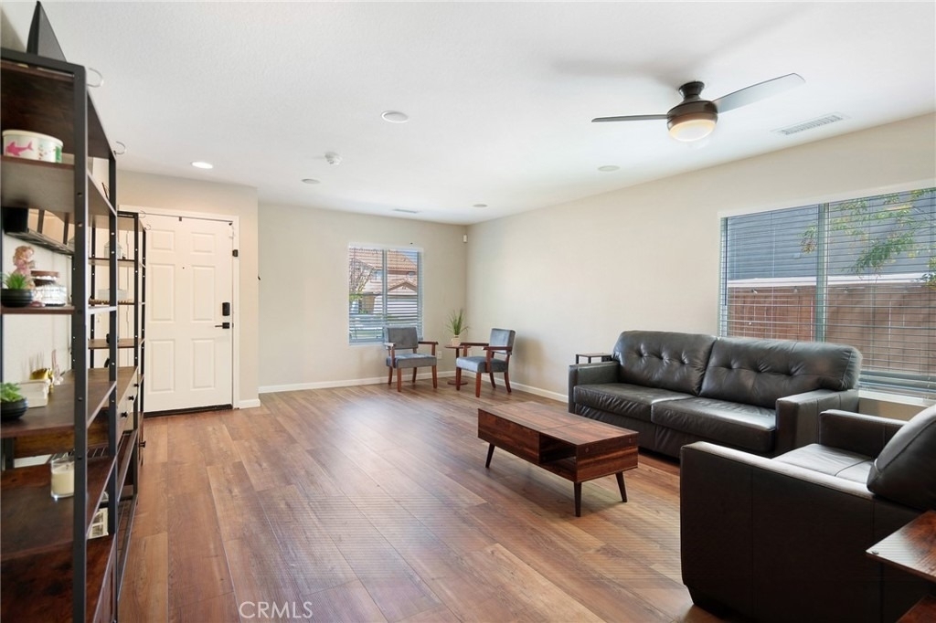 25349 Silverwood - Photo 8