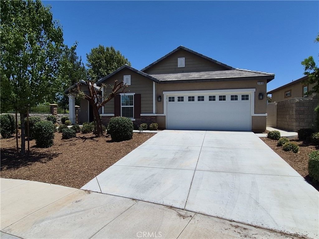 31810 Ives Court - Photo 0
