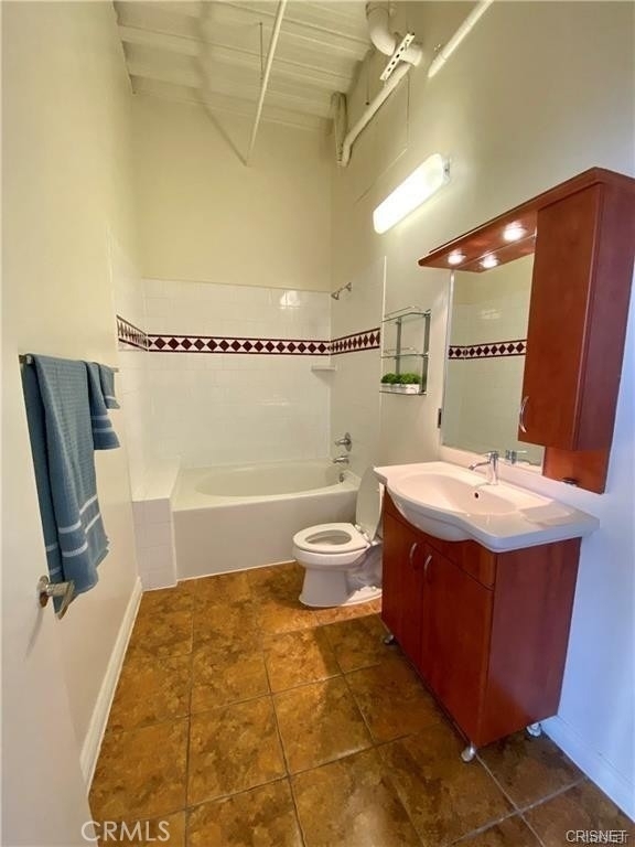 312 W 5th Street - Photo 4