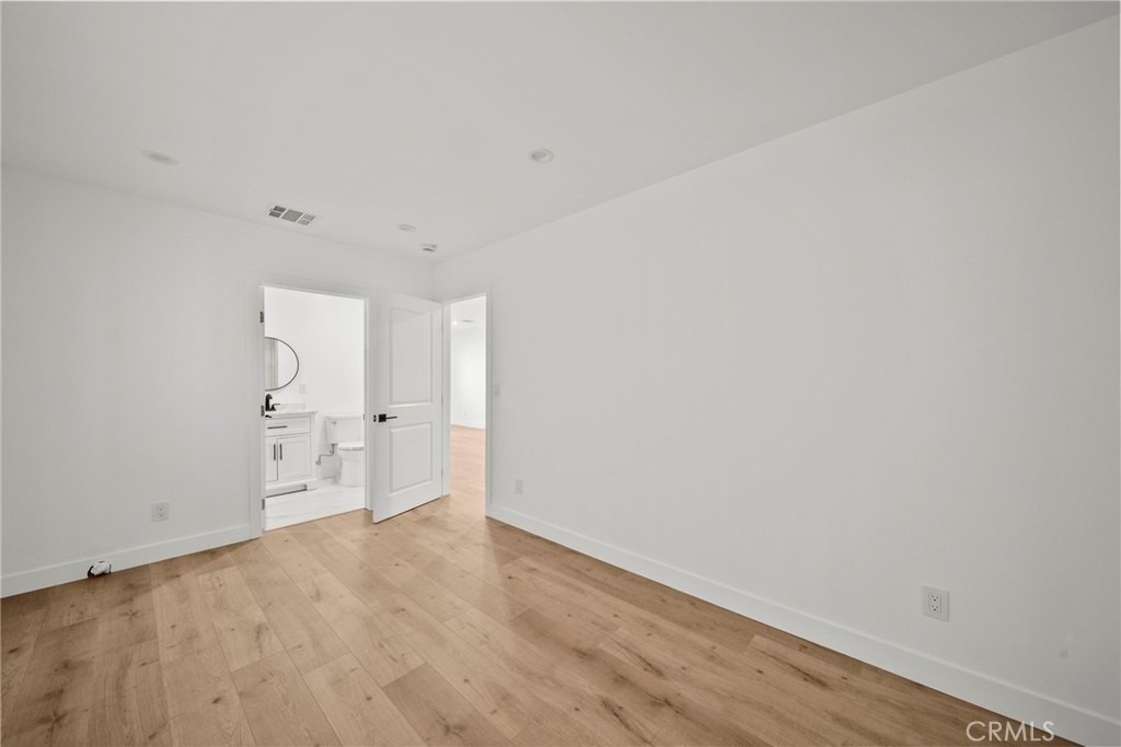 11488 Burbank - Photo 6