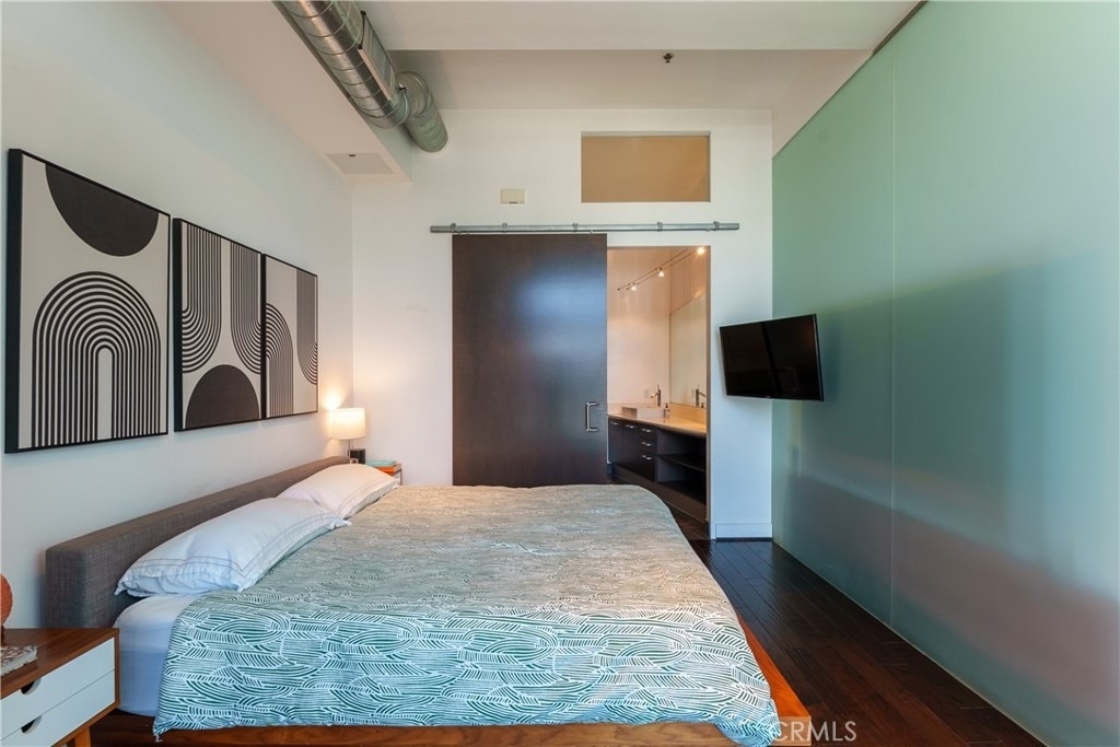 13320 Beach Avenue - Photo 17