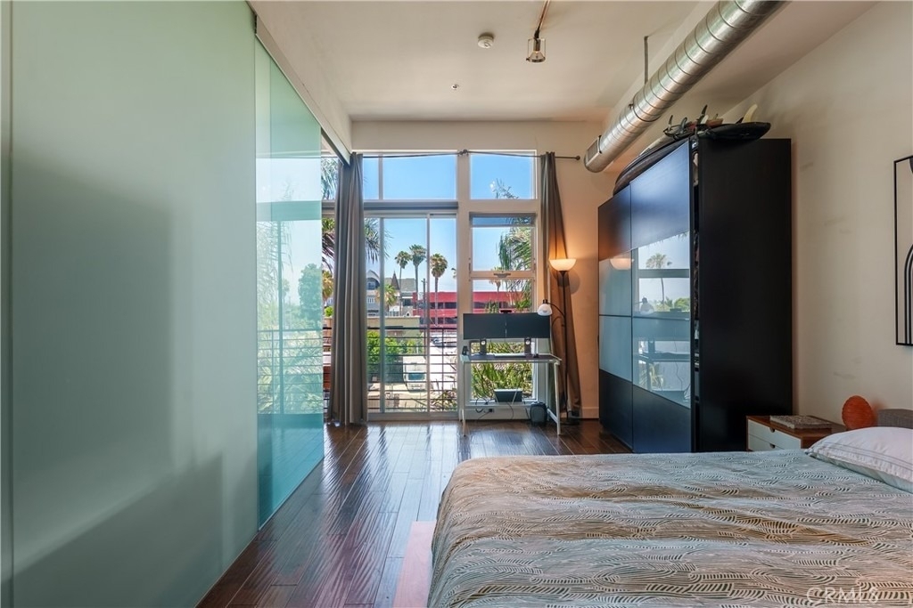 13320 Beach Avenue - Photo 16