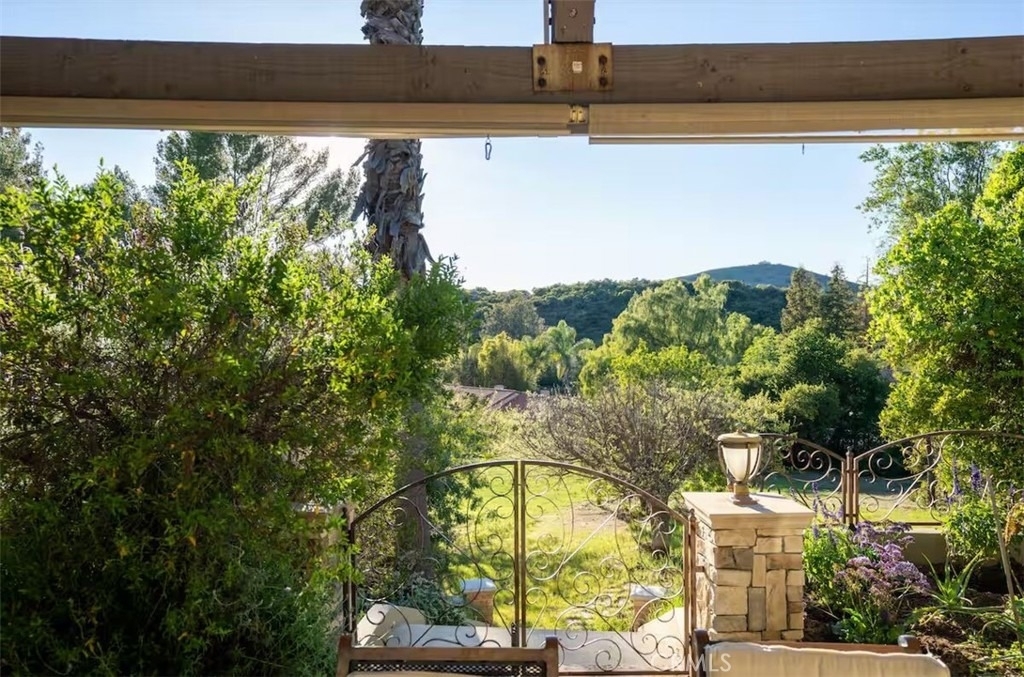 24361 Mulholland Highway - Photo 33