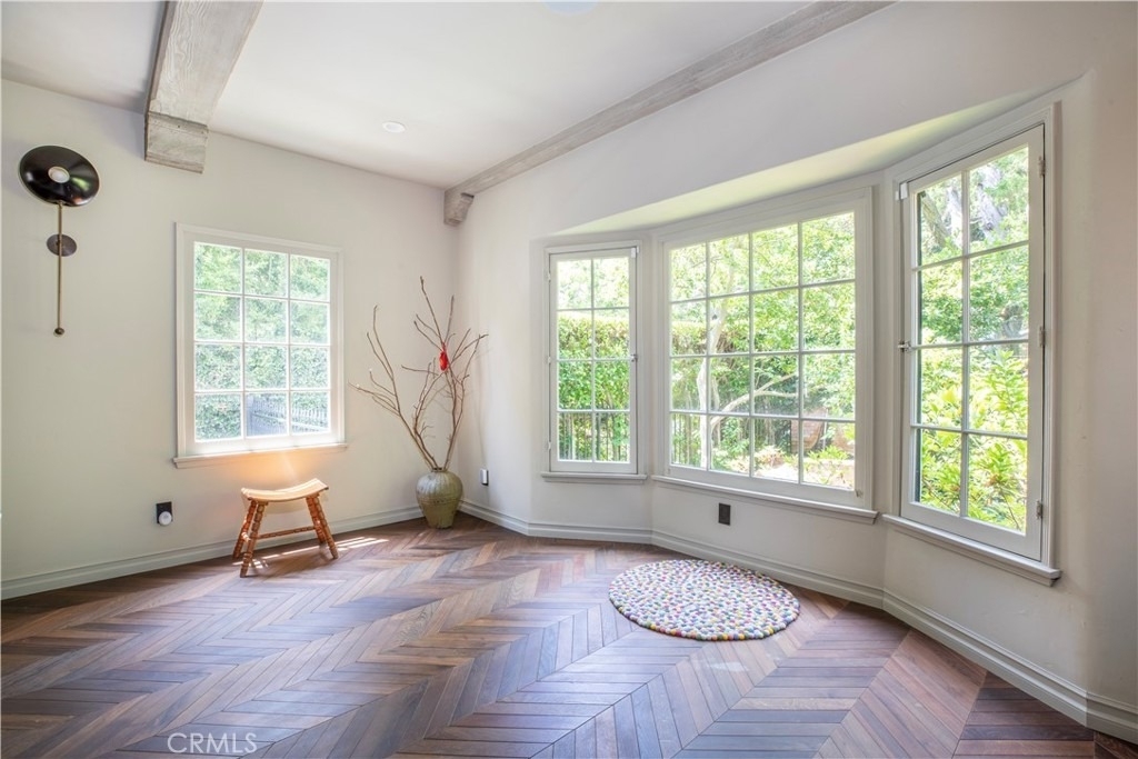 5531 Red Oak - Photo 4