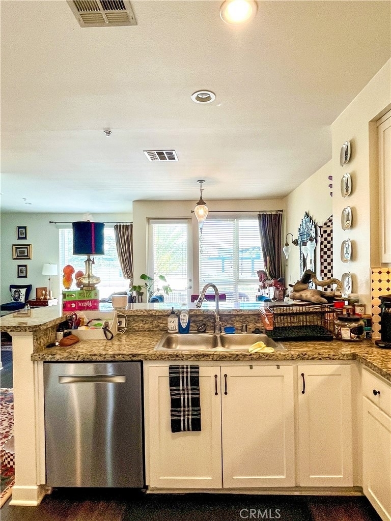 21301 Erwin Street - Photo 7