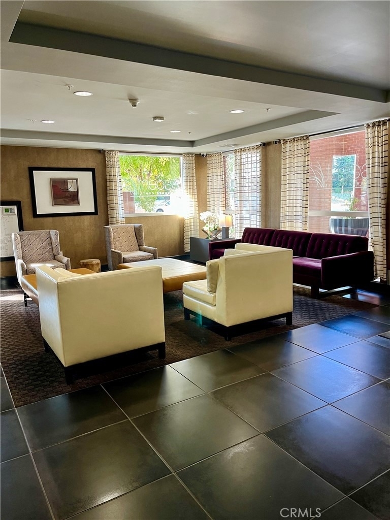 21301 Erwin Street - Photo 34