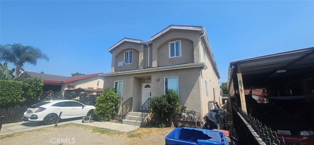 833 E 80th - Photo 1