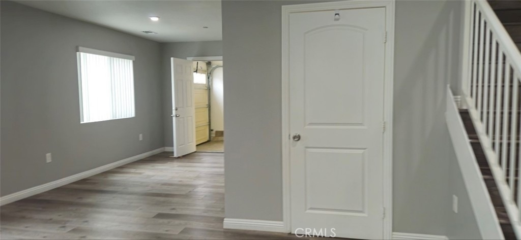 12306 Valley View - Photo 7