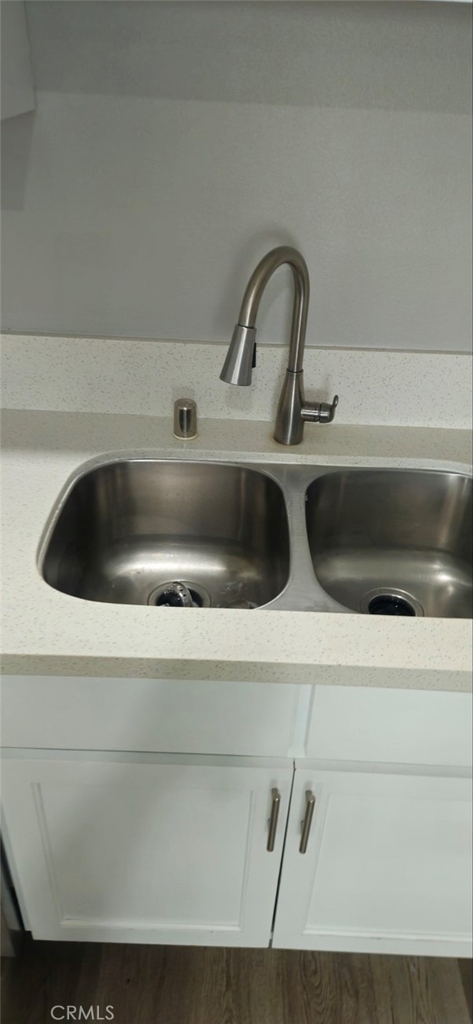12306 Valley View - Photo 10