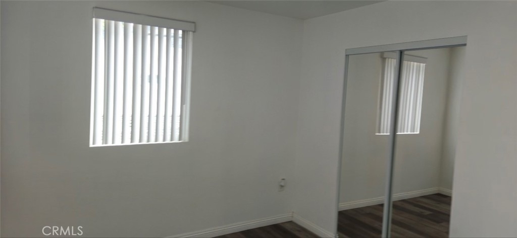 12306 Valley View - Photo 14