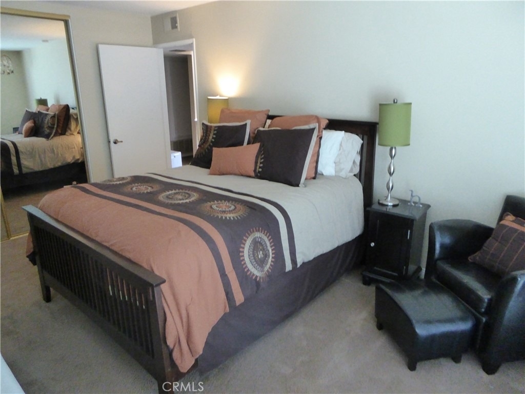 24746 Meridian - Photo 9