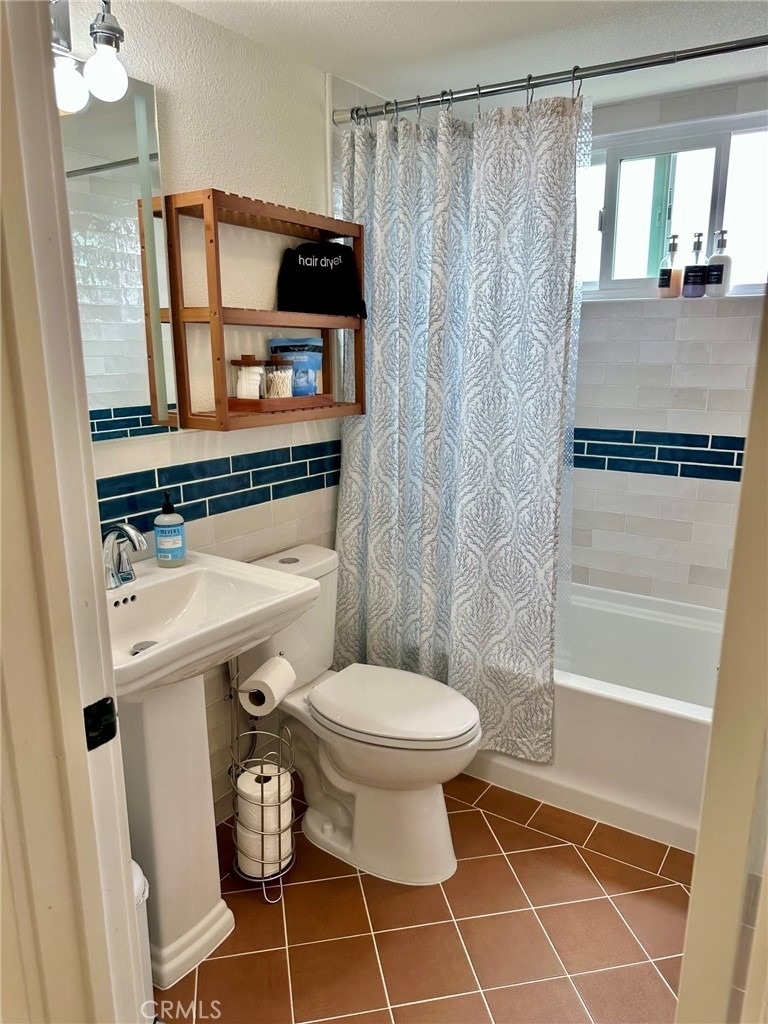409 Arenoso Lane - Photo 17