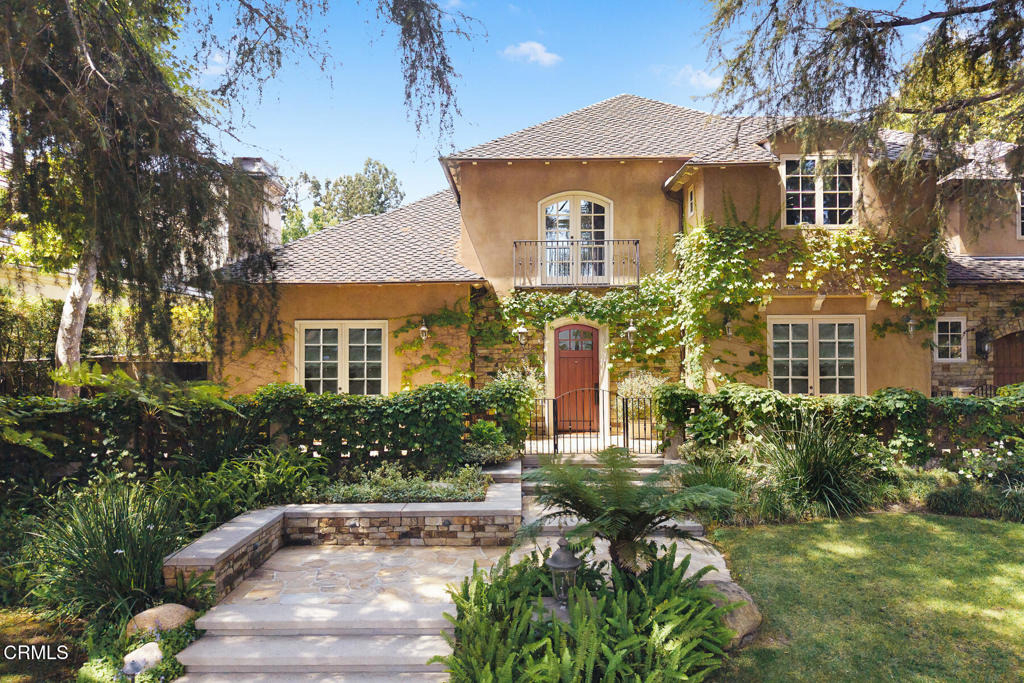 1925 Tondolea Lane - Photo 1
