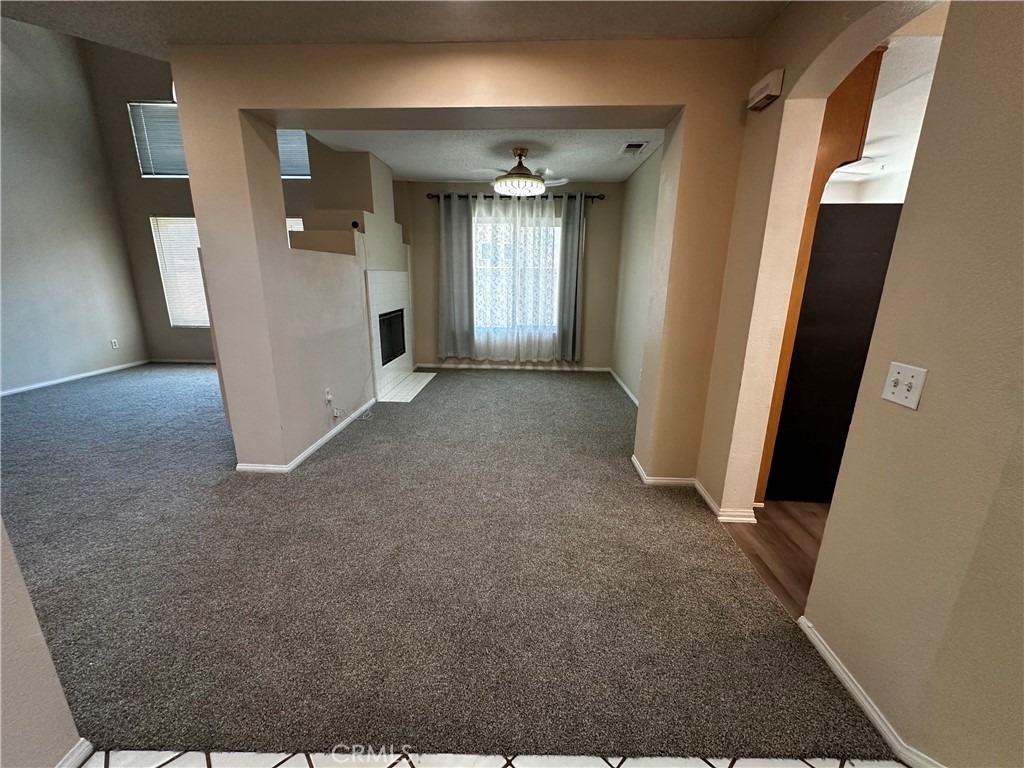 3121 E Genoa - Photo 6