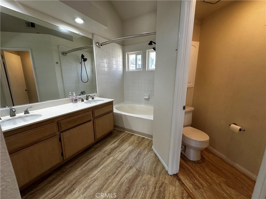 3121 E Genoa - Photo 18