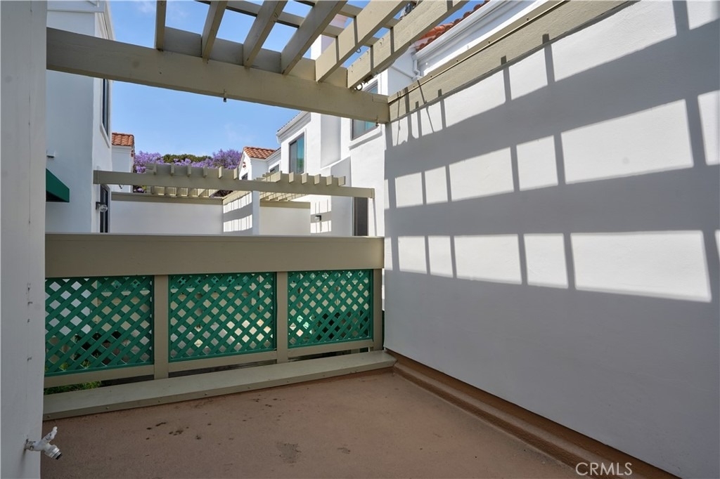 7401 Seabluff Drive - Photo 18