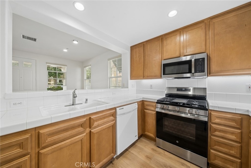 215 Dewdrop - Photo 6