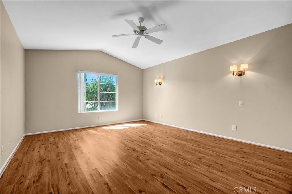 11625 Maynard - Photo 16