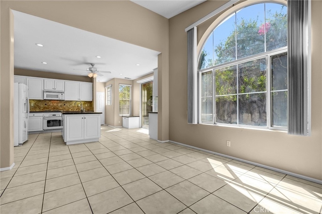 11625 Maynard - Photo 3