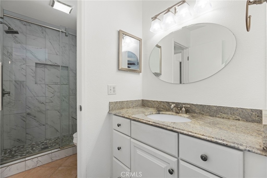 10172 Ascot - Photo 11