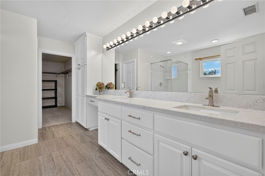 11541 Donovan Road - Photo 36