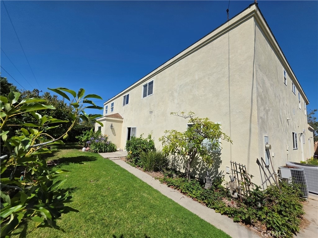 11541 Donovan Road - Photo 4
