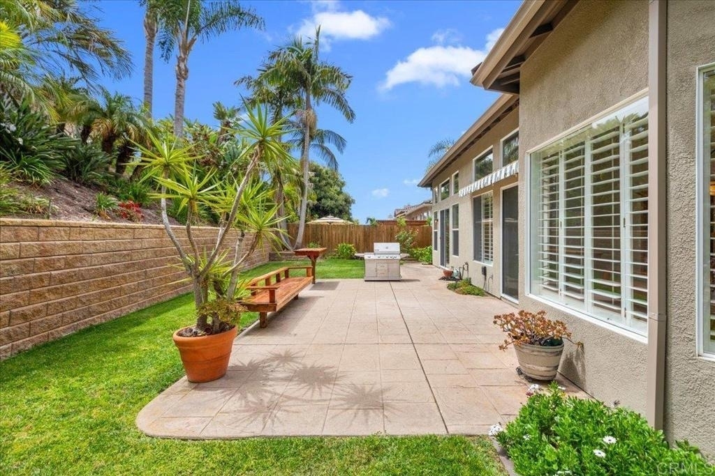 219 Pacific View Lane - Photo 36