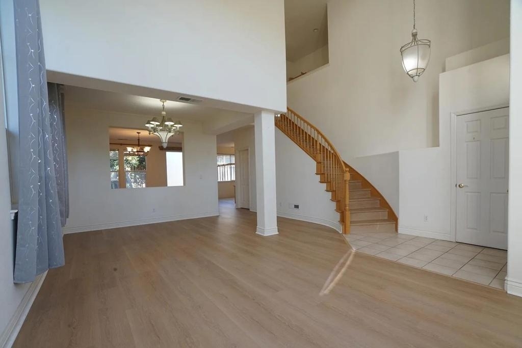 2207 Spanish Court - Photo 4