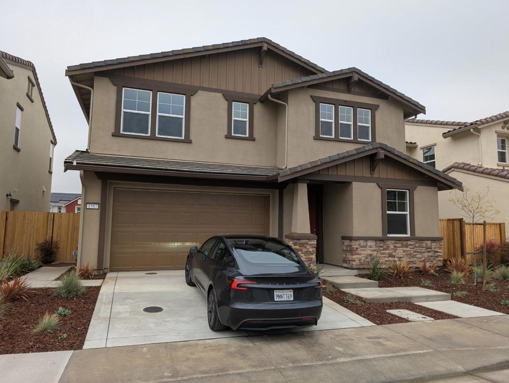 1587 Greeley Way - Photo 0