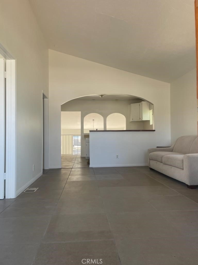 634 E Walnut - Photo 1