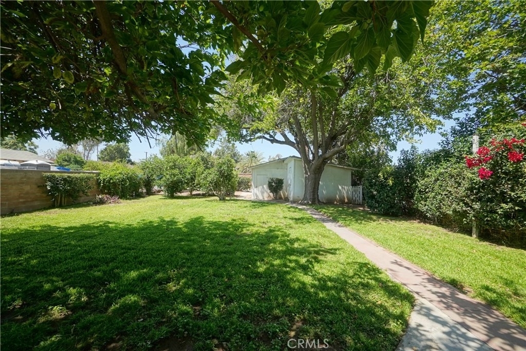3750 Taft Street - Photo 11