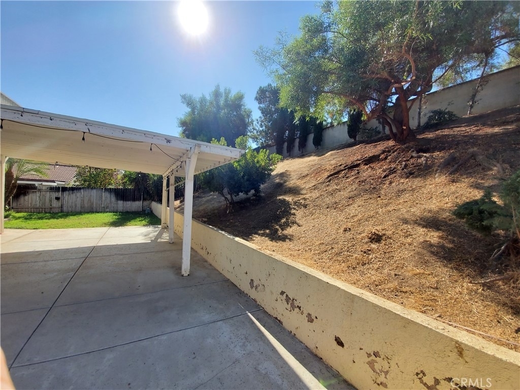 1244 Salem Drive - Photo 17