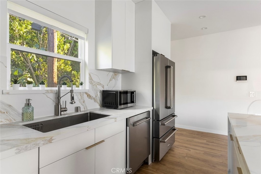 436 Cornell Drive - Photo 11
