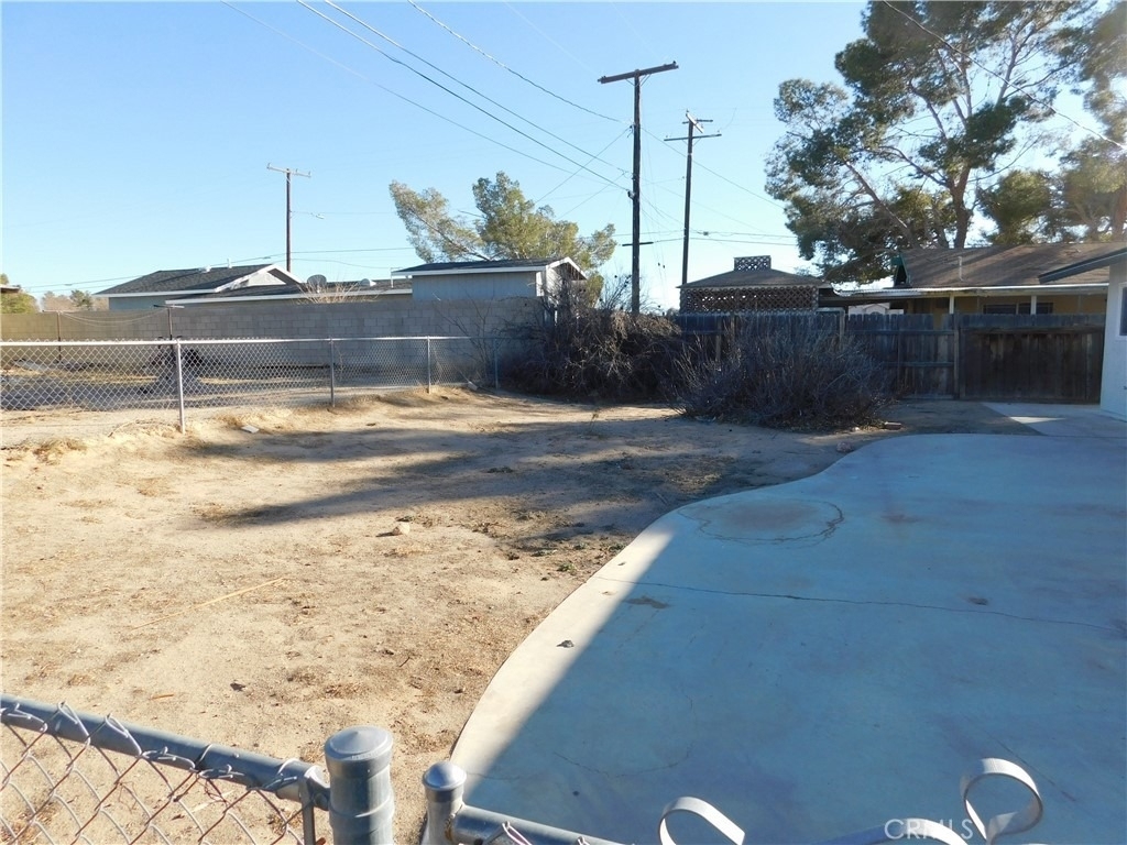 21306 Bancroft Court - Photo 3