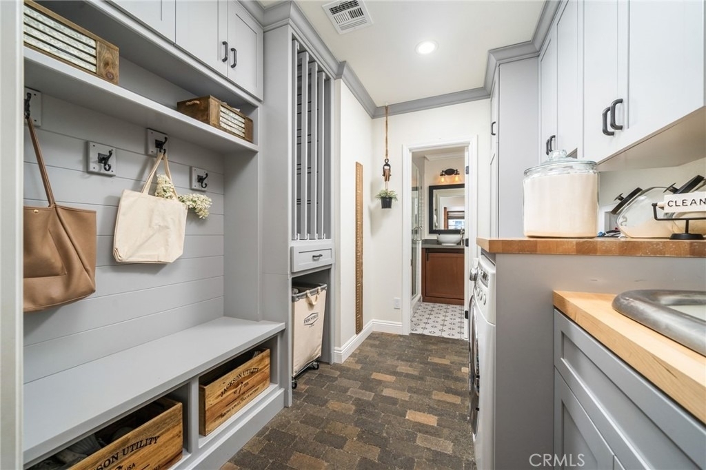 1025 Kent Drive - Photo 21