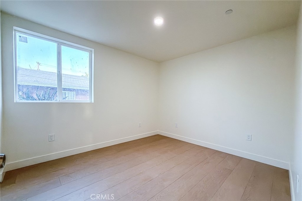 2120 E 92nd Street - Photo 16