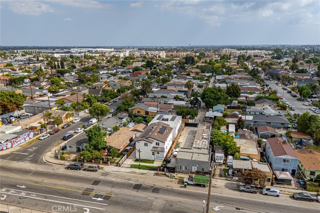 2120 E 92nd Street - Photo 1