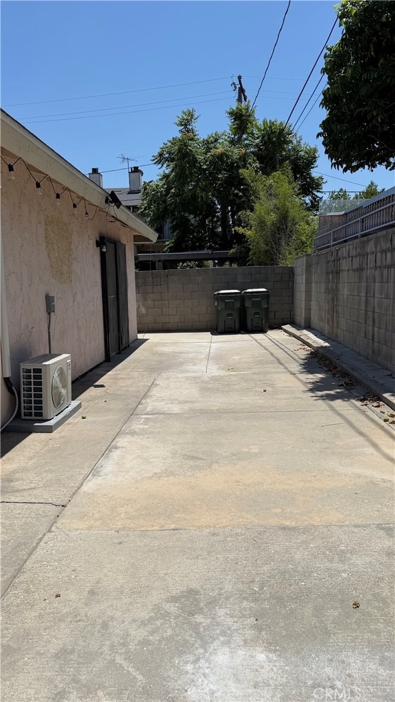 303 N New Avenue - Photo 14