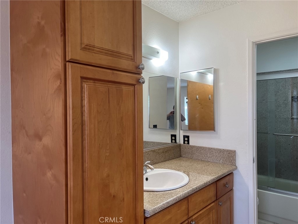 238 Hillcrest Drive - Photo 18