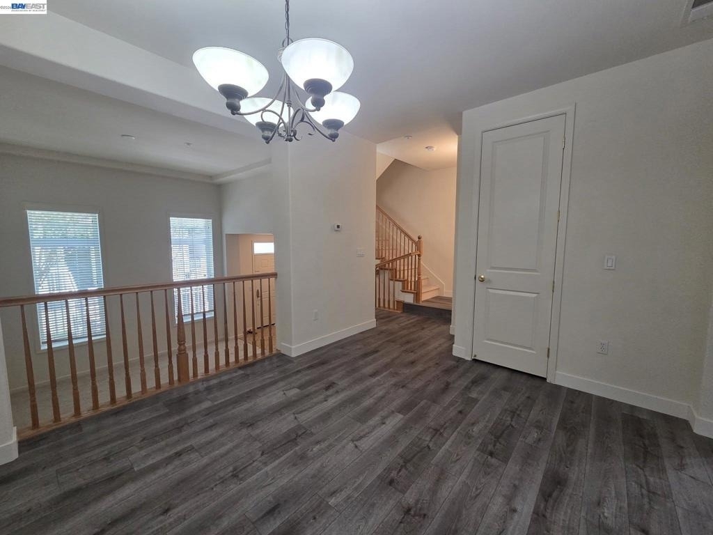 3727 Whitworth Dr - Photo 4