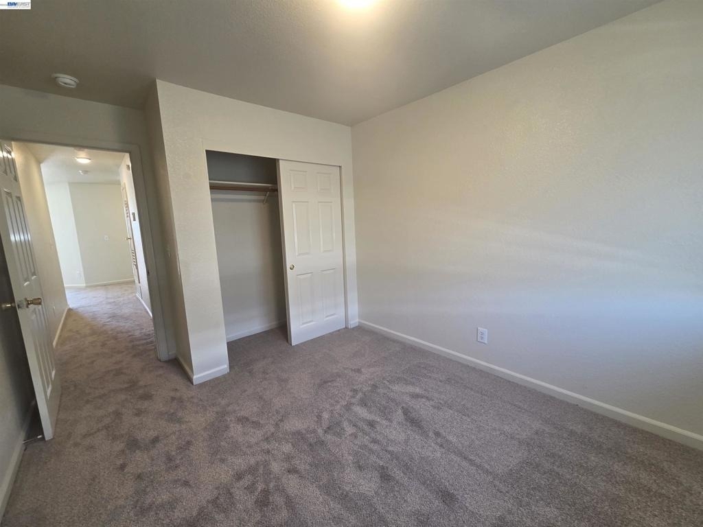 2255 Chestnut St - Photo 32