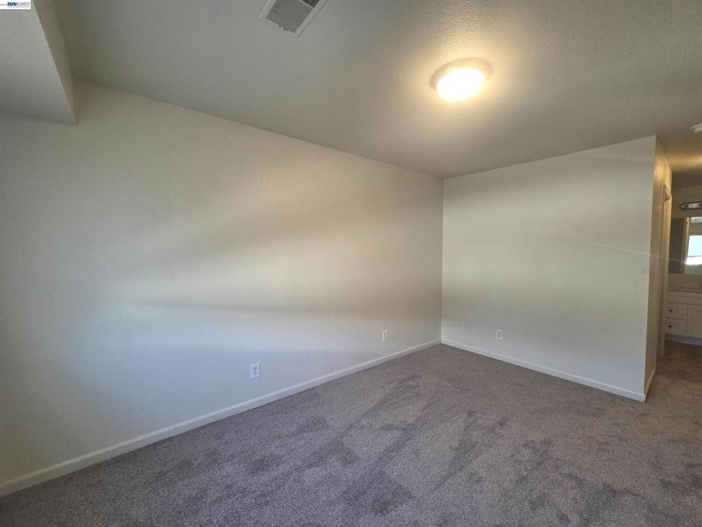 2255 Chestnut St - Photo 37