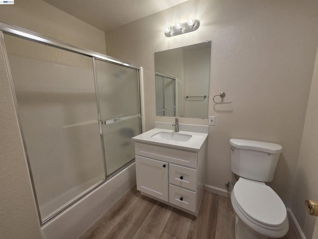 2255 Chestnut St - Photo 30